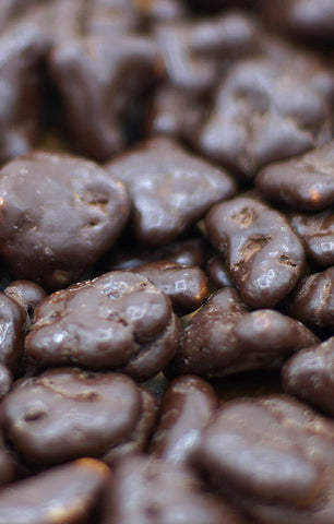 Chocolate Covered Gummy Bears – Lin's Hawaiian Snacks